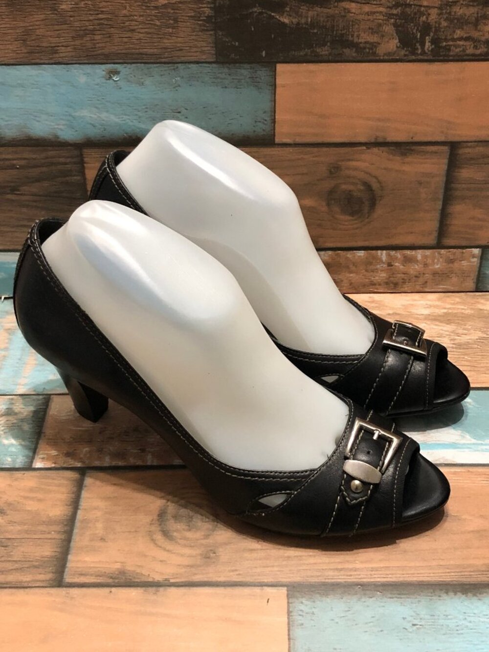 Covington Heels Slip On Open Toe Black Leather Women's Size 8